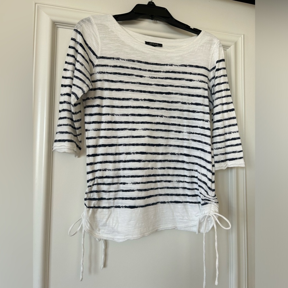 Nautical motif blouse ⛵️🐟